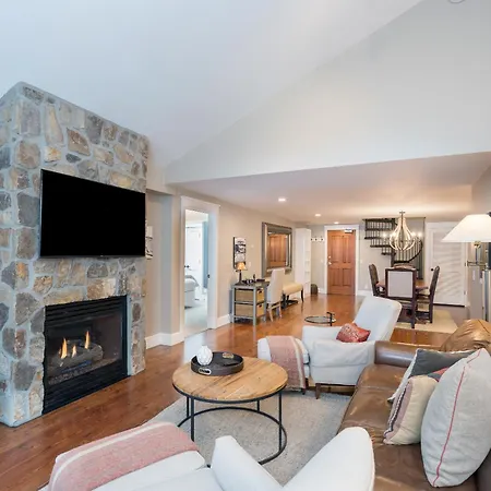 River Club 305 Condo
